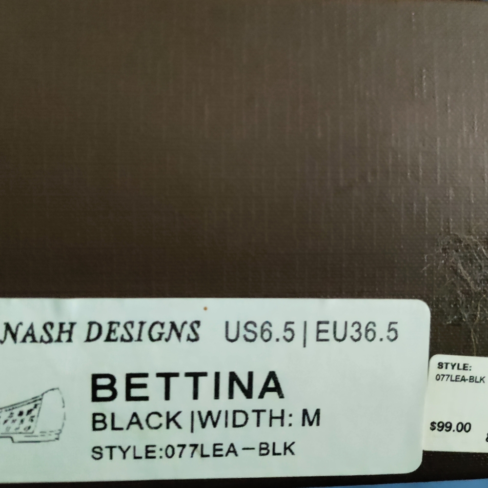 Patricia Nash Black Leather Flats with Cutout Design - Picture 5 of 5